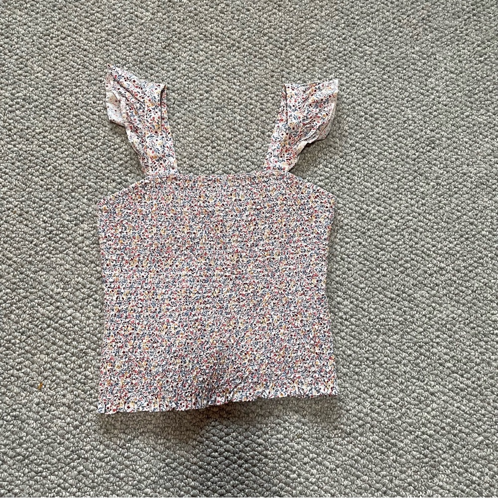 Old Navy Fitted Ruffle Top Size M